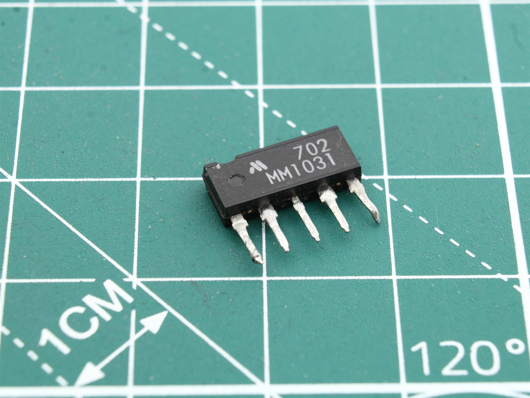 MM1031 integrated circuit