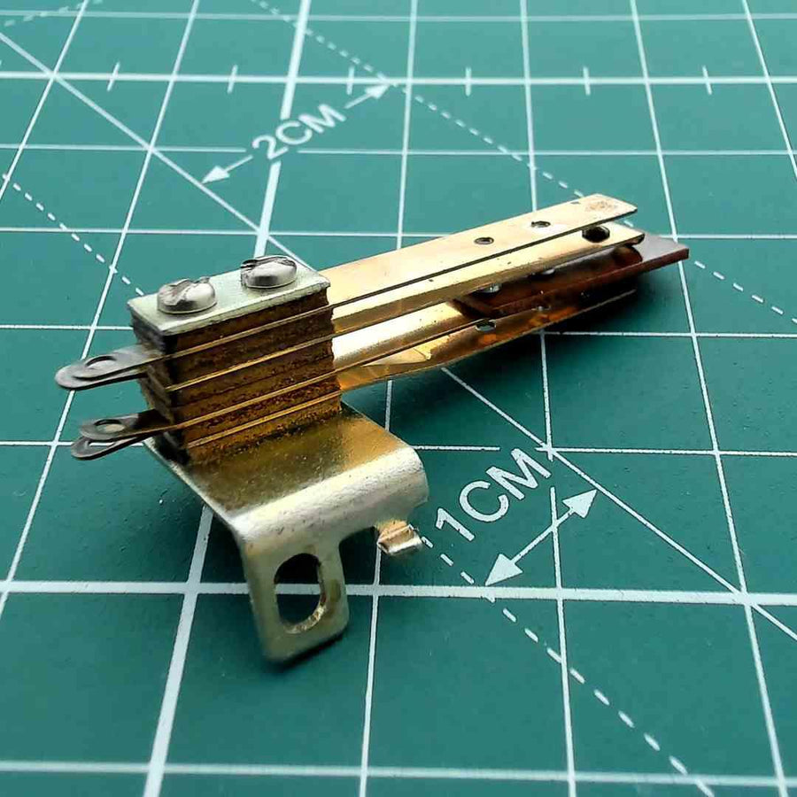 Microîntrerupător W01163 pentru echipamente audio vintage