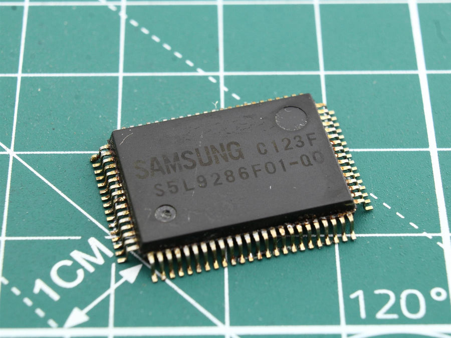 Samsung S5L9286F01-Q0 Integrated Circuit - Used