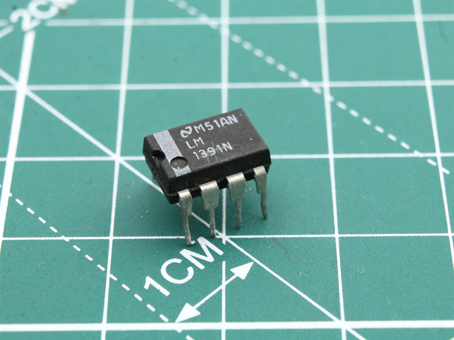 LM1391N Integrated Circuit (IC) - Used