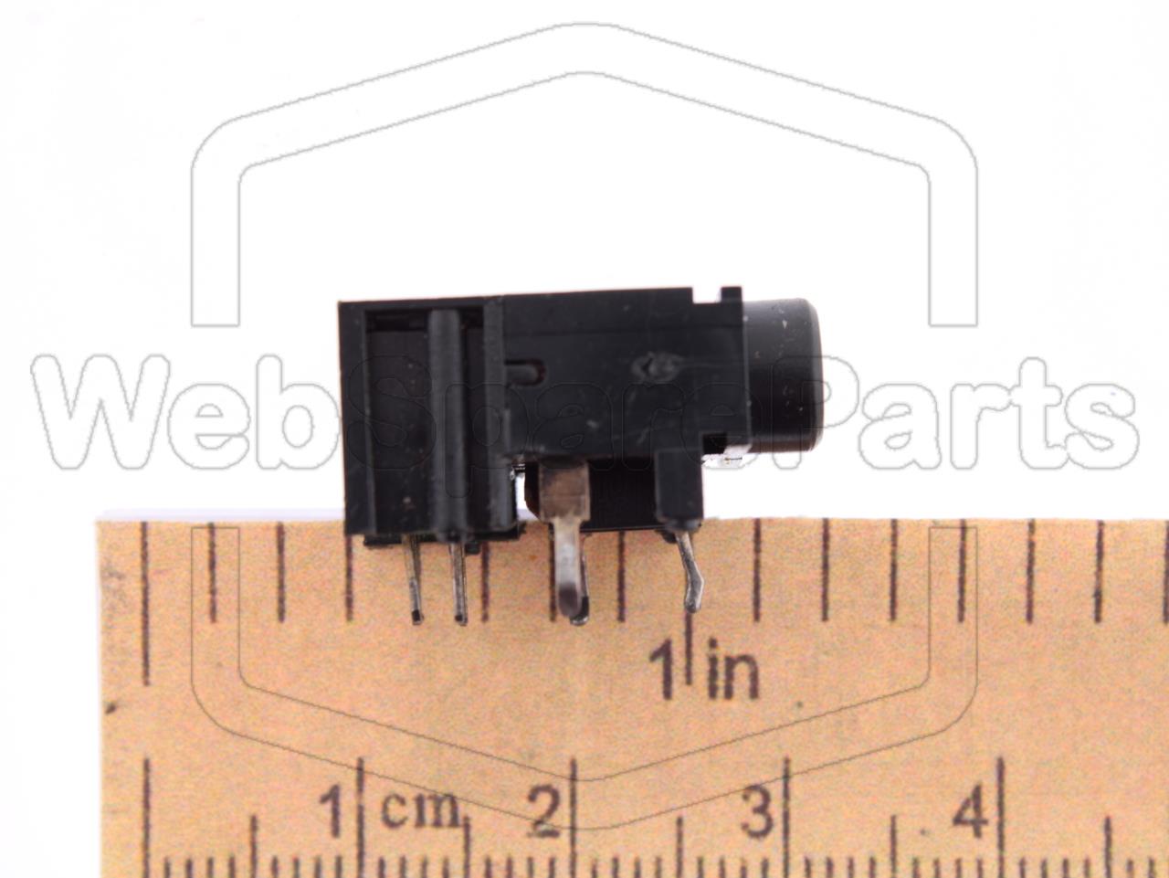 Aiwa W00180 Headphones PCB Jack for Vintage Audio Repair