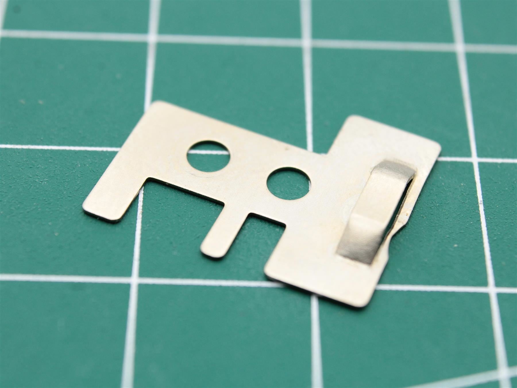 Bang & Olufsen Beocenter 2200 (Leaf spring) Part Position: 22008