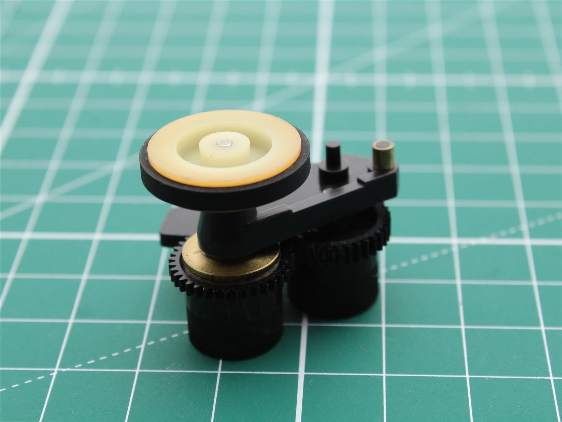 Bang & Olufsen Beocenter 2200 (Clutch) Part Position: 22060