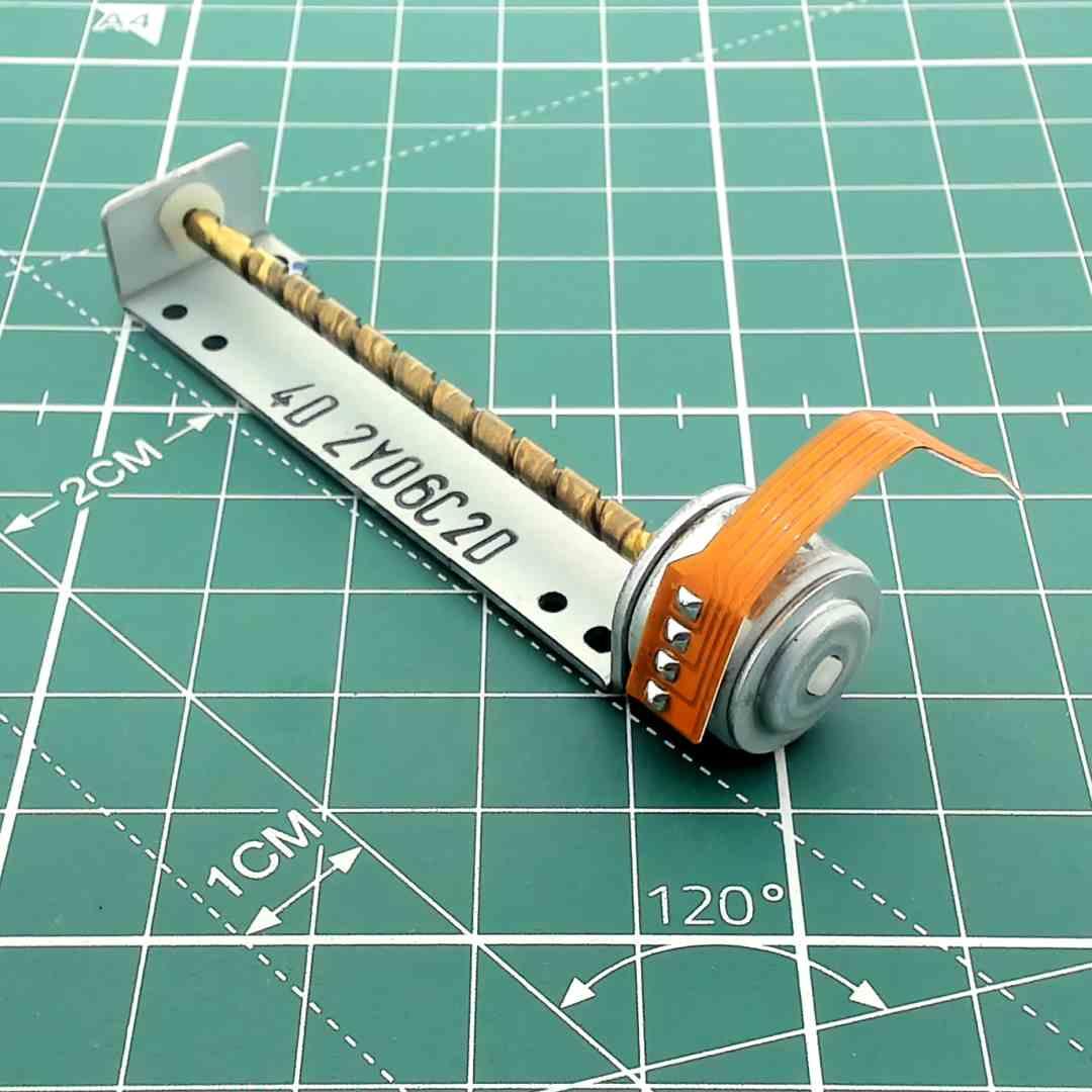 CD Player Sled Tracking Motor Replacement 4D2Y06C2D