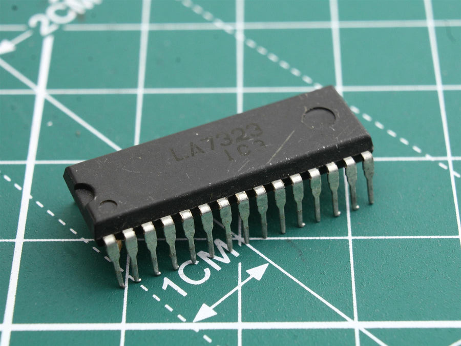 LA7323 circuit integrat