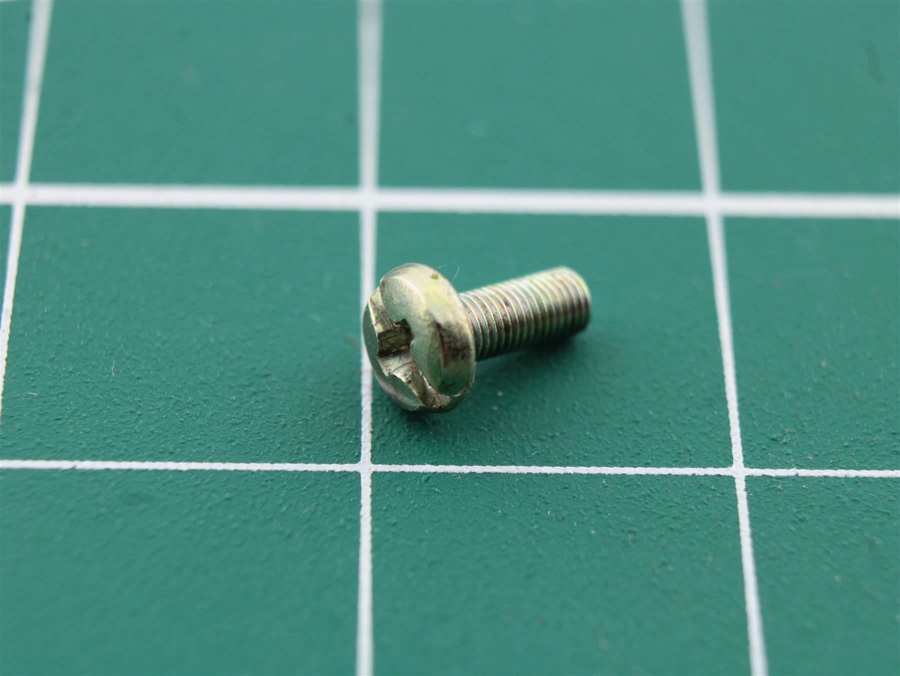 Bang & Olufsen Beocenter 2200 (Screw Audio Head) Part Position: 22001;22015