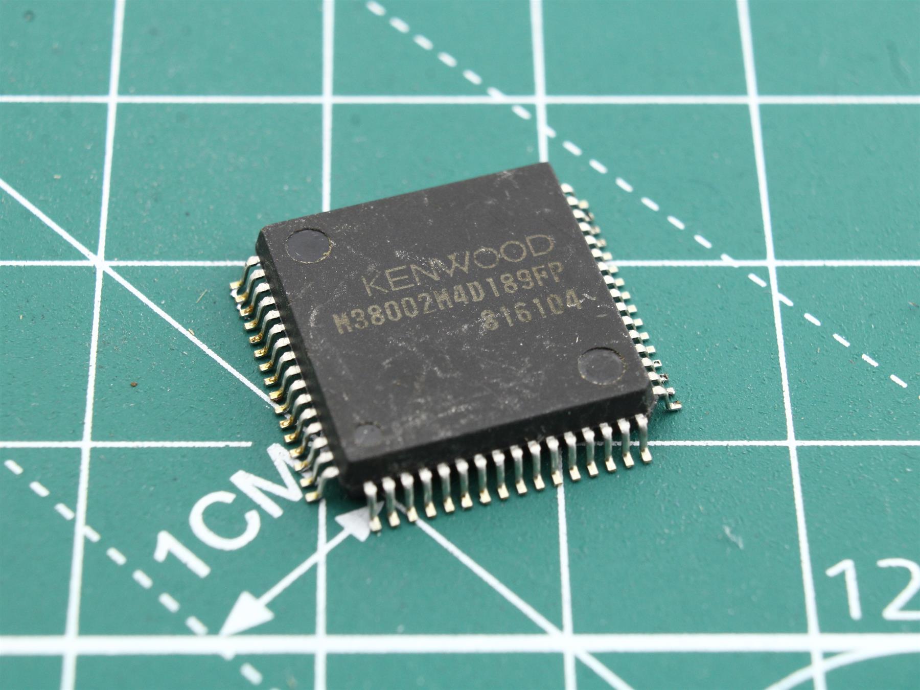 KENWOOD M38002M4D189FP integrated circuit