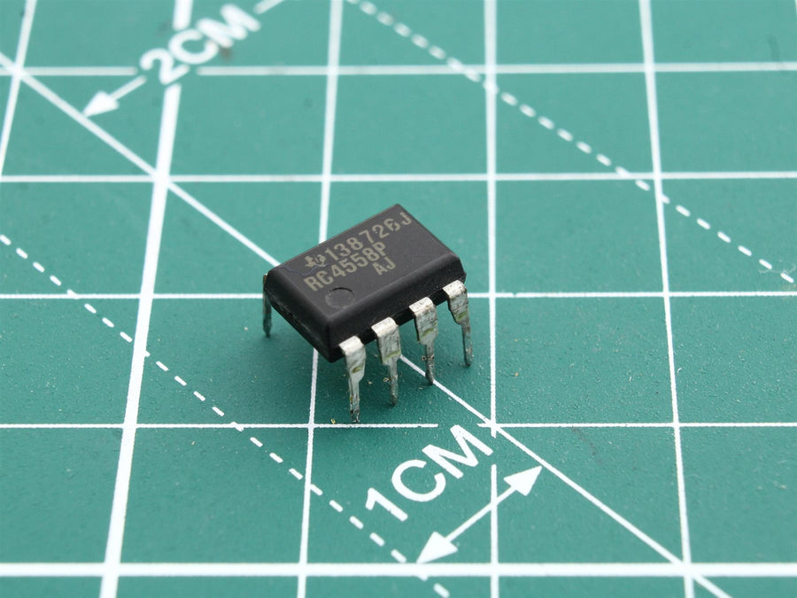 RC4558P Integrated Circuit (IC) - Used