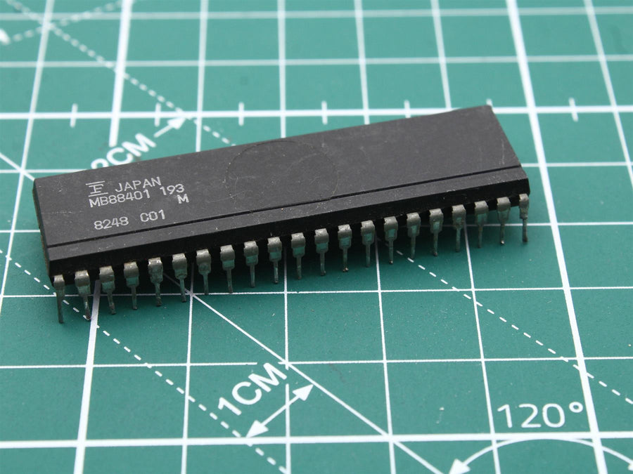 MB88401-193M Integrated Circuit (IC) - Used