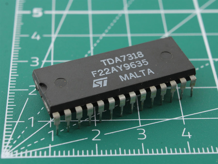 TDA7318 Integrated Circuit (IC) - Used