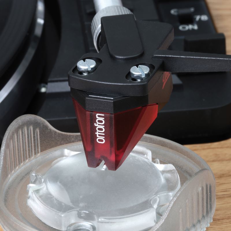 Dynavox NRG30 Stylus Cleaning Gel Pad – Gentle Needle Cleaner for Turntables