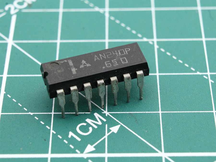 AN240P Integrated Circuit (IC) - Used