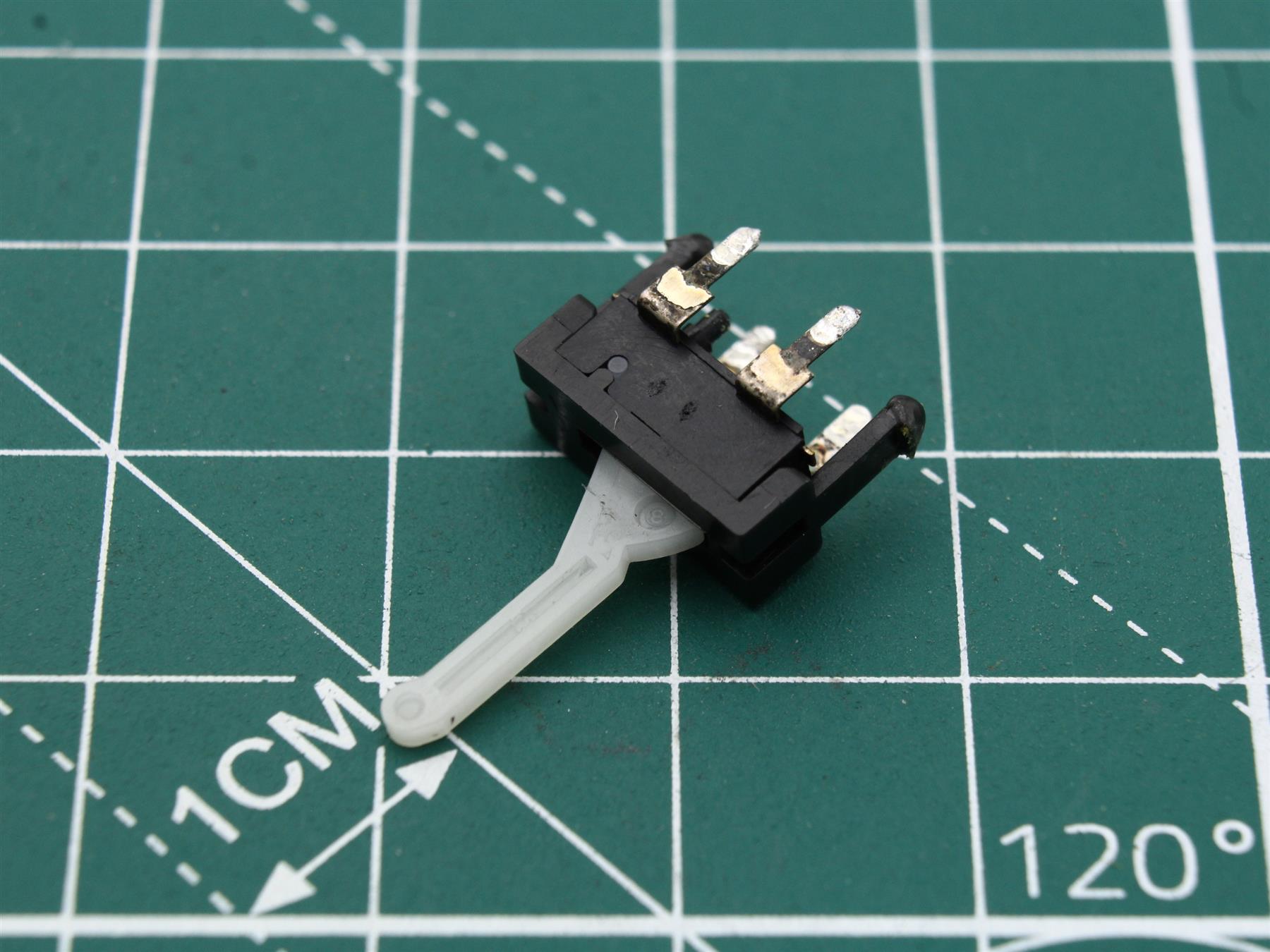 Sony 169283211 Push Switch A/B Play Cassette Deck (Pos.S1001-S1002)