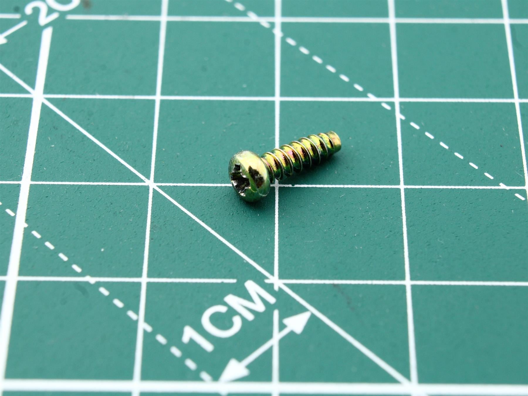 Harman Kardon TD-4600 Pan Head Tapping Screw 8 Cassette Deck (Pos.40)