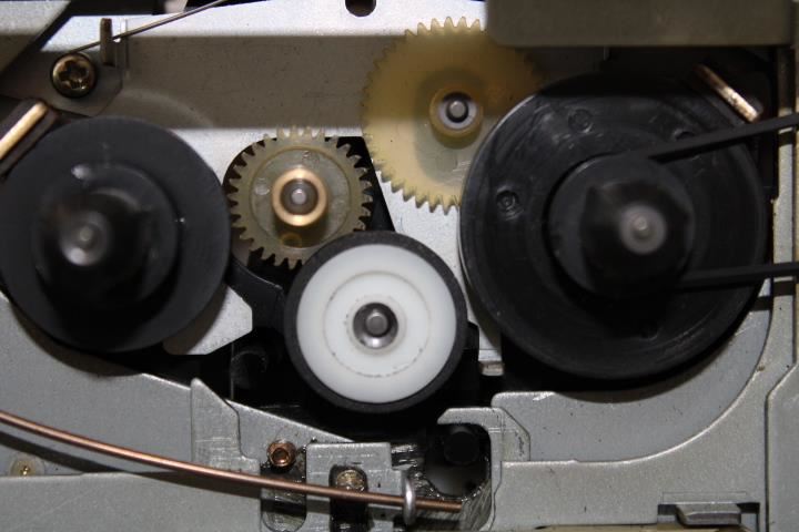 Pioneer CT-110 Idler Pulley With Tire for Cassette Deck