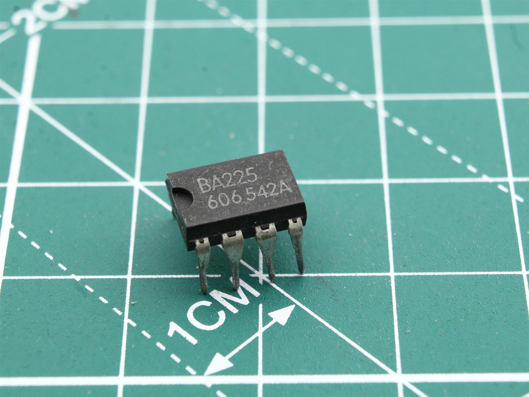 BA225 integrated circuit