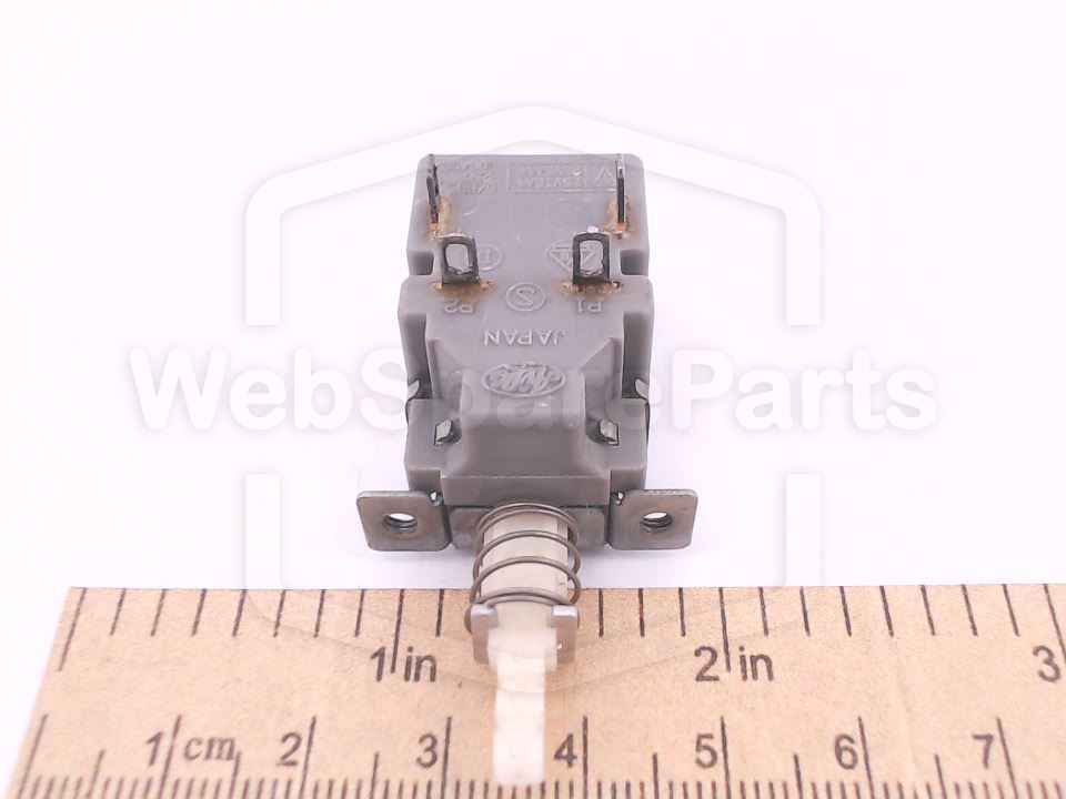 Main Power Switch for Vintage Audio Equipment Code W00855