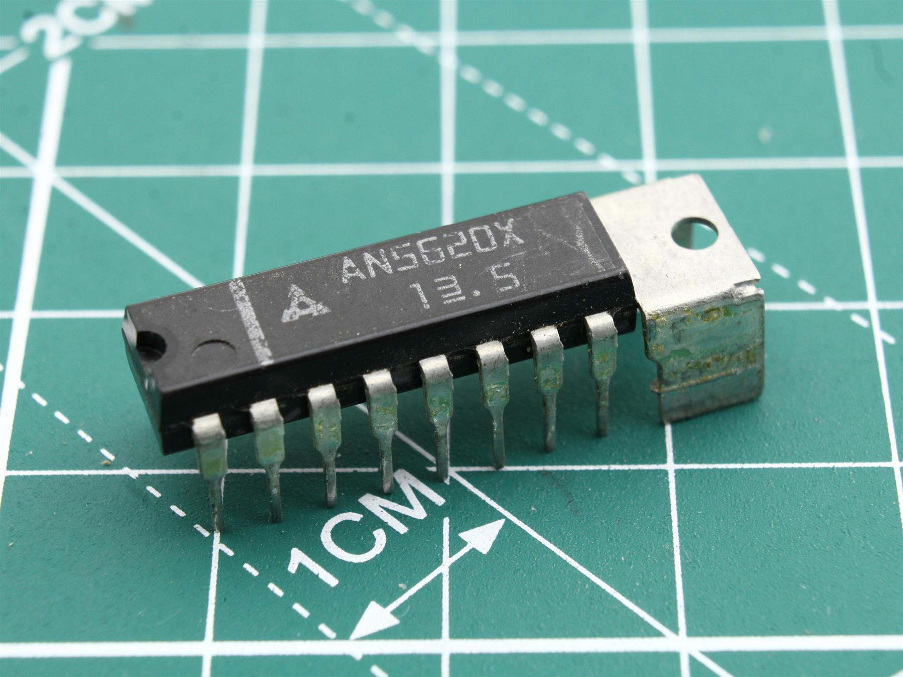AN5620X integrated circuit