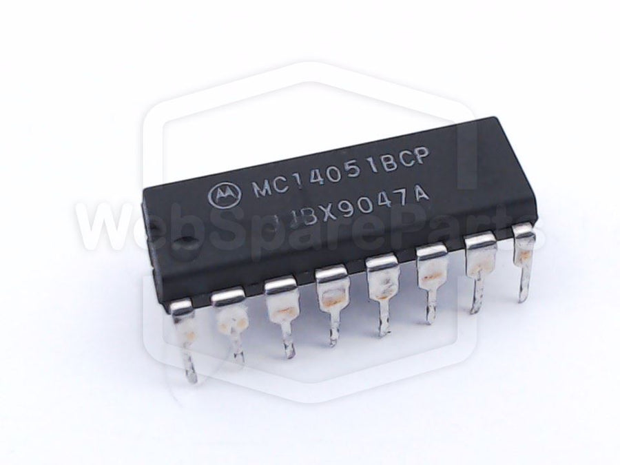 MC14051BCP Integrated Circuit (IC) - Used