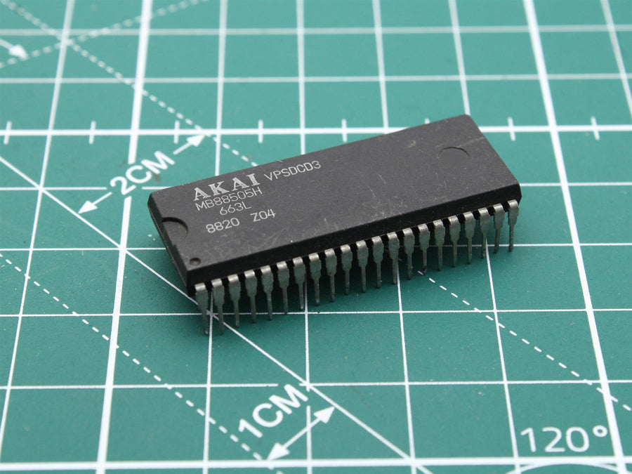 Akai MB88505H-663L Integrated Circuit - Used