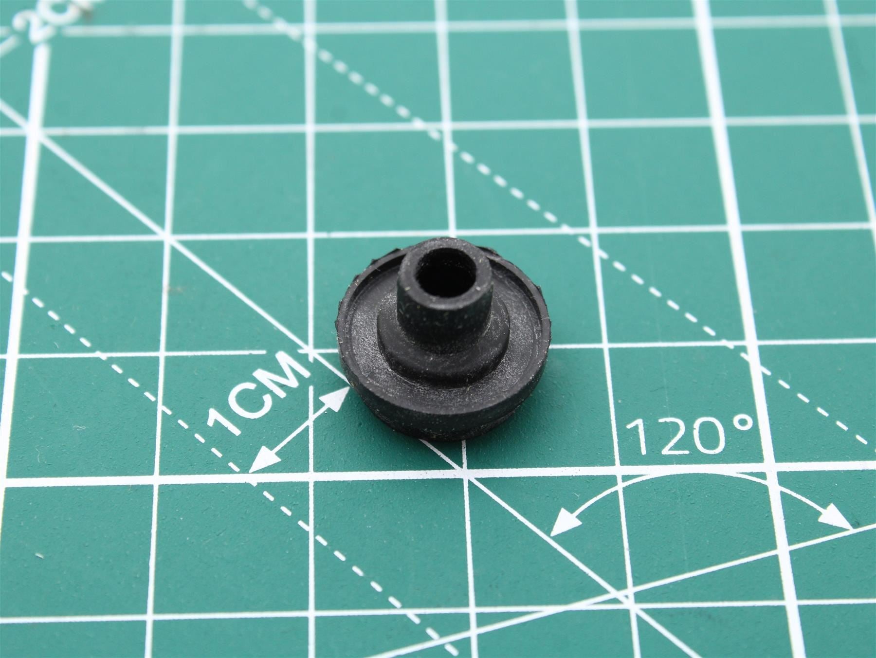 Insulator for Teac PD-H500 Mechanism Cd (Position 16)