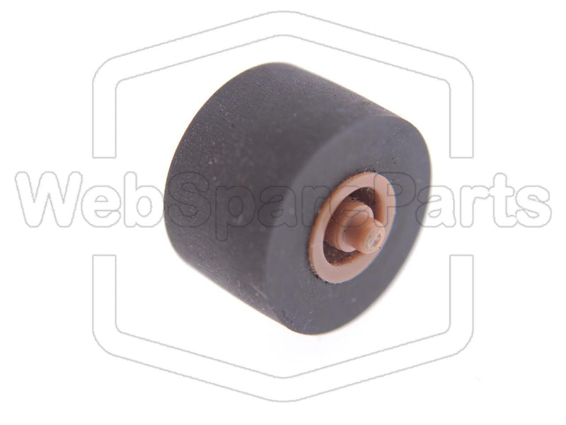 Pinch Roller 10mm x 6.0mm x 1.5mm (with axis in brown)