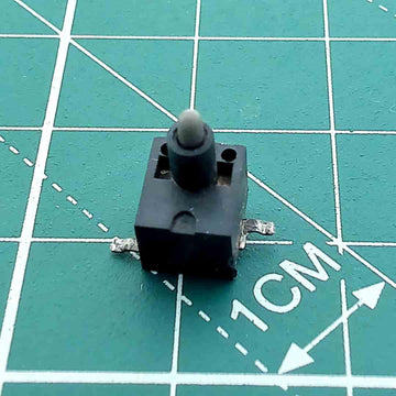 Microîntrerupător W01129 pentru echipamente audio vintage