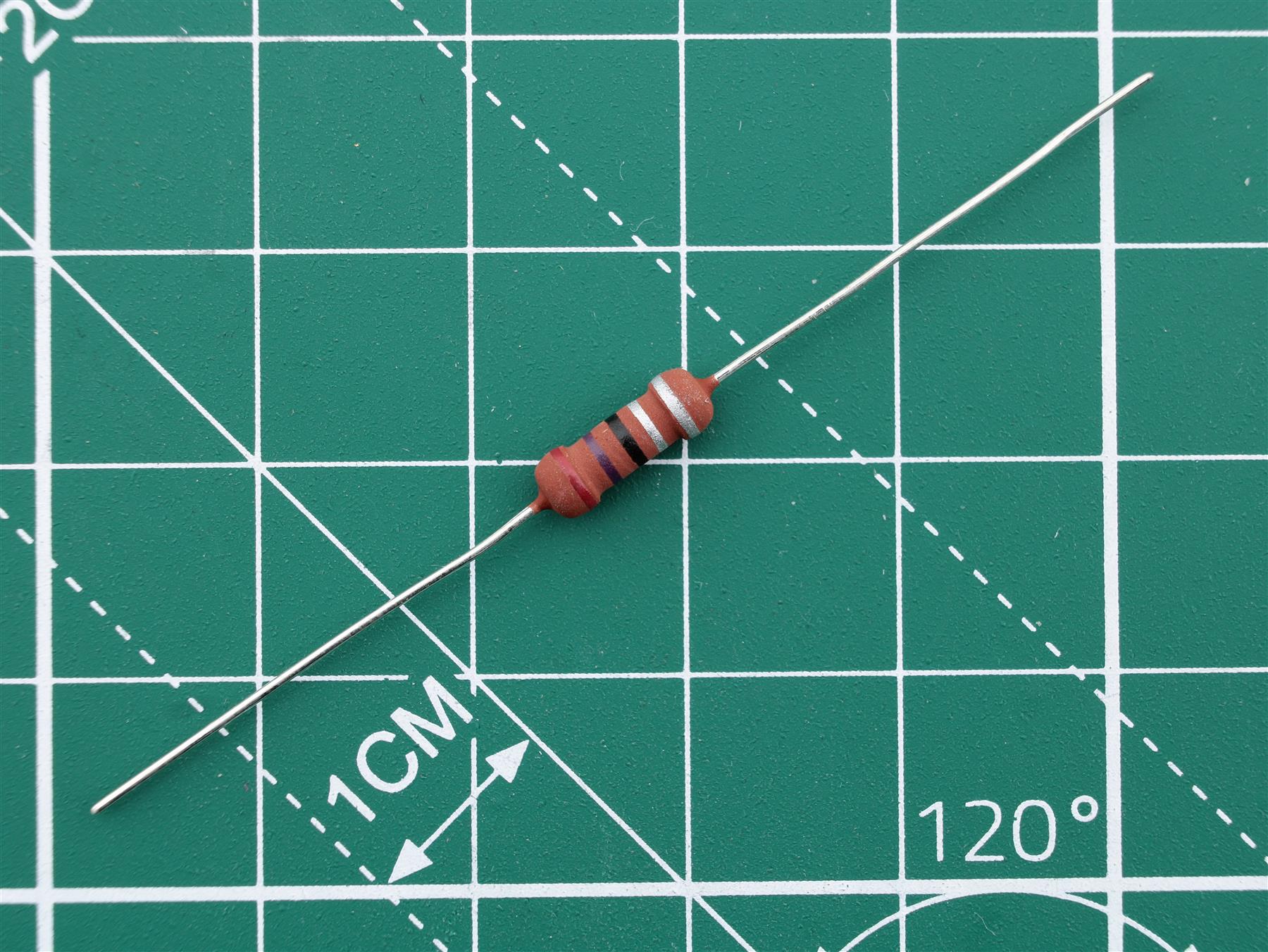 Fuse Resistor 2.7R 1W 10% Ø3.5x10mm