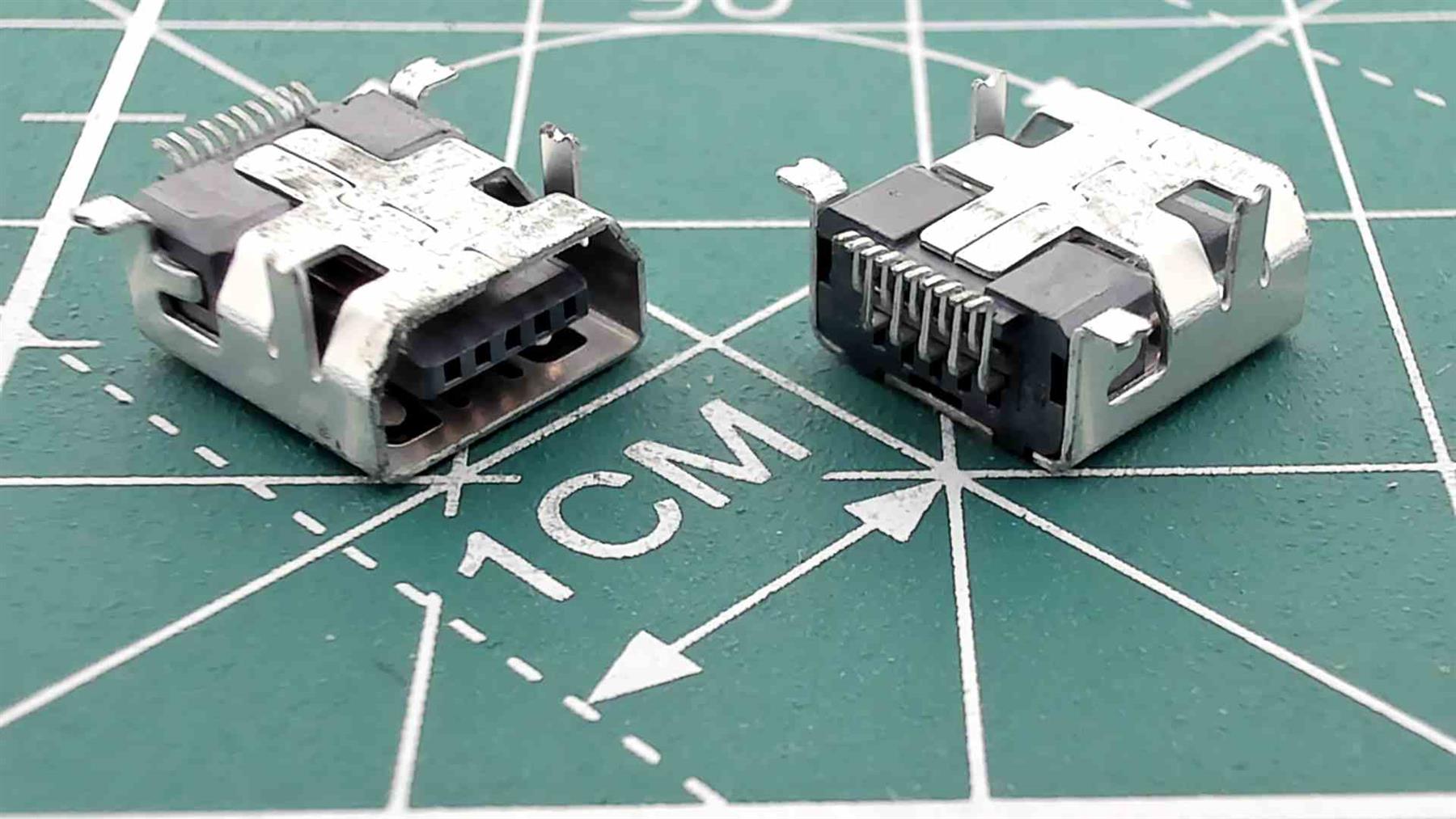 Micro USB Female Connector for PCB Soldering S7450