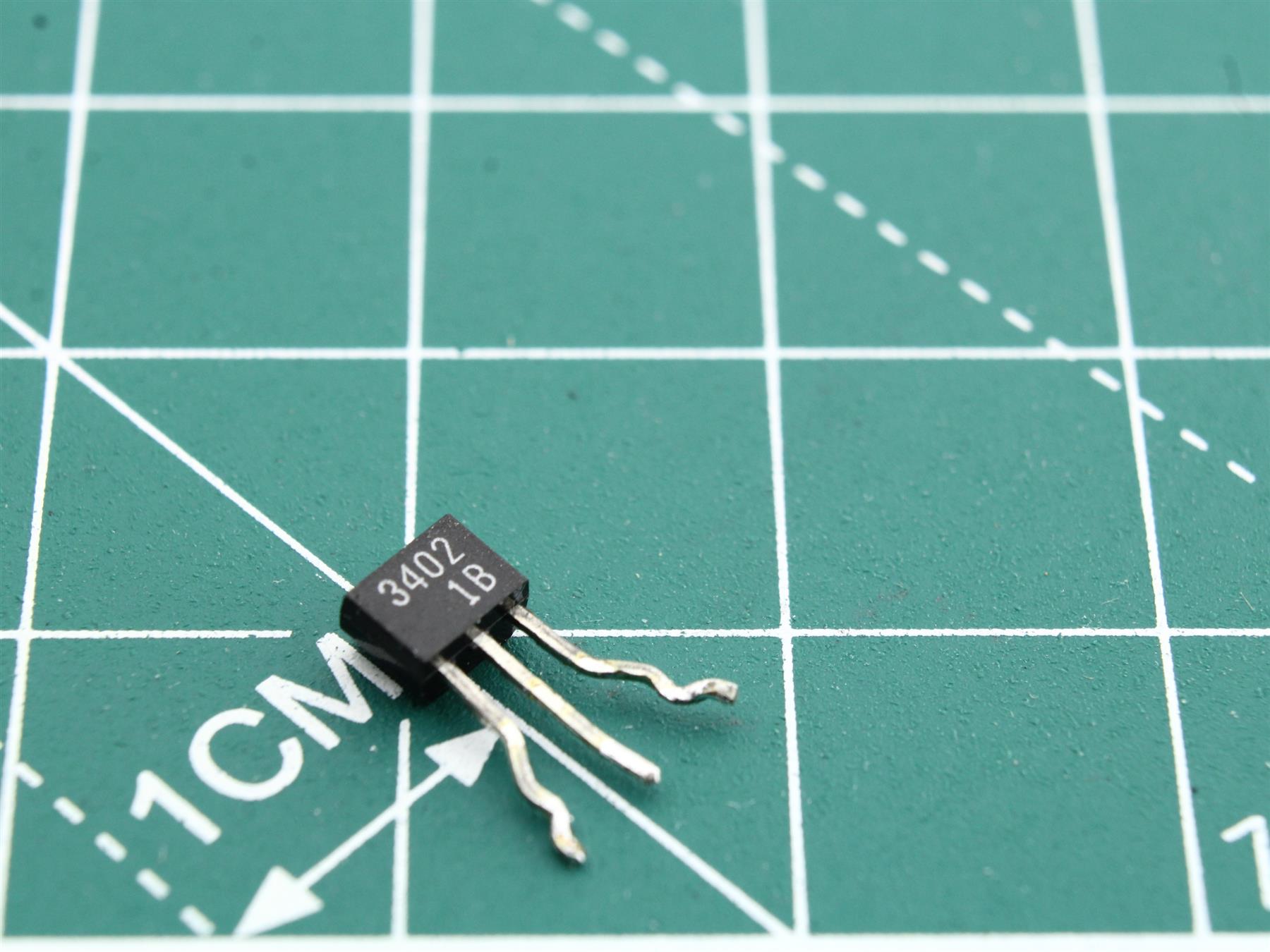 3402 Transistor
