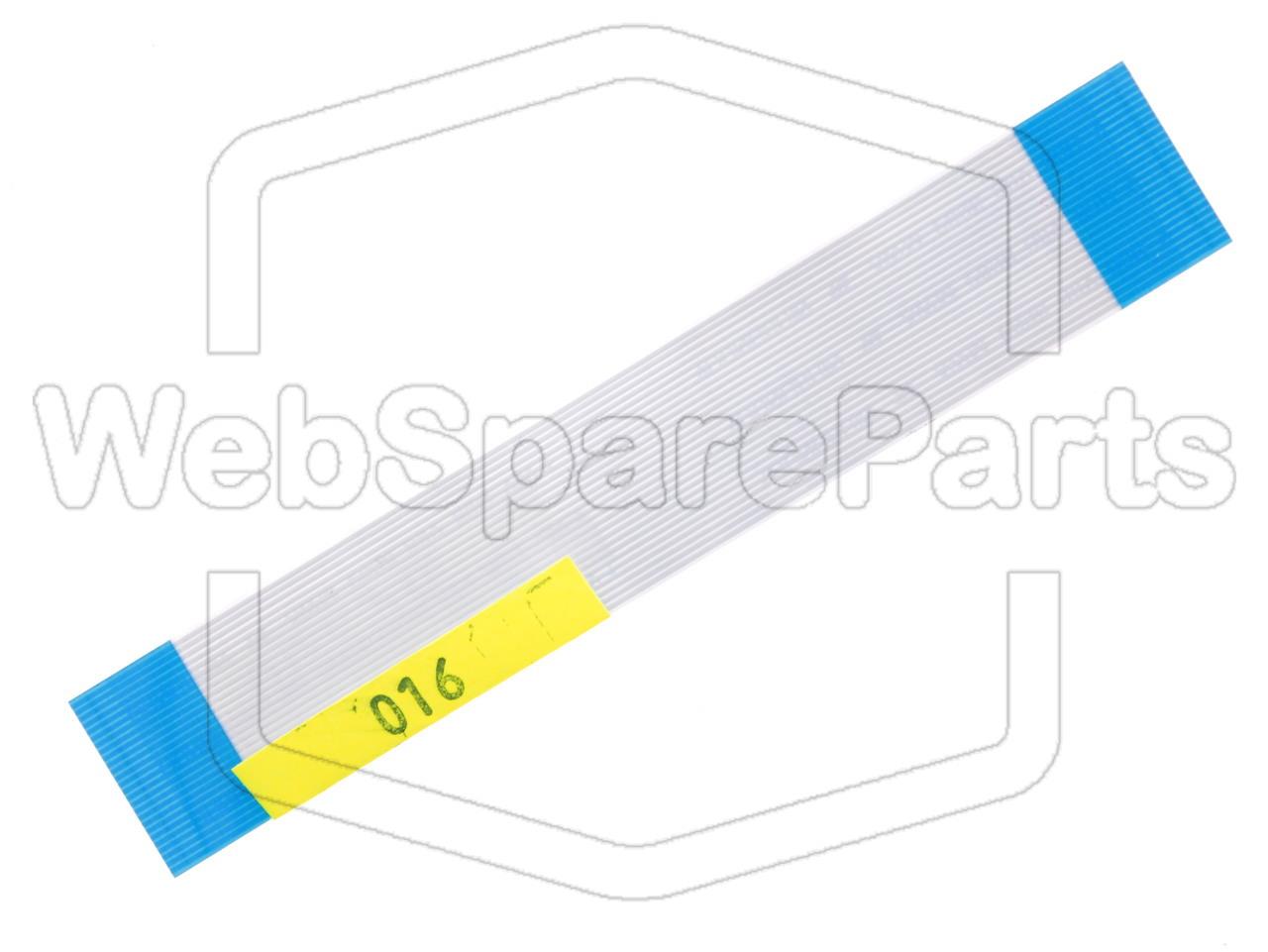 26 nastainen litteä kaapeli L=78mm W=13.53mm