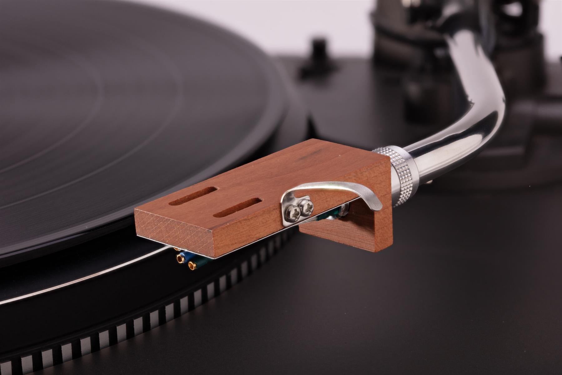 Analogis HS-17 Wood Headshell – Cherry Wood SME Mount for J and S Tonearms