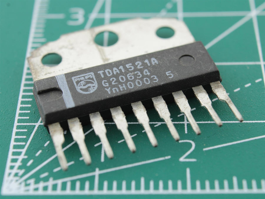 TDA1521A circuit integrat