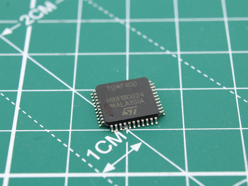 TDA7400 Integrated circuit