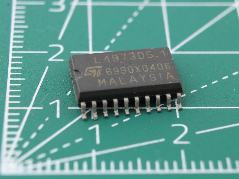 L4973DS.1 Integrated circuit