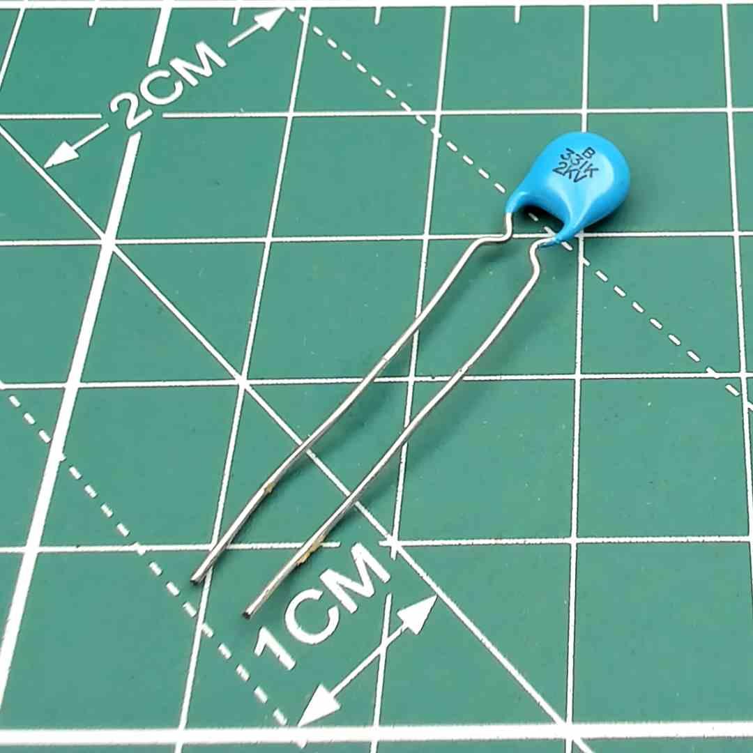 Ceramic Capacitor 3330pF 2000 Volts B331K 2KV