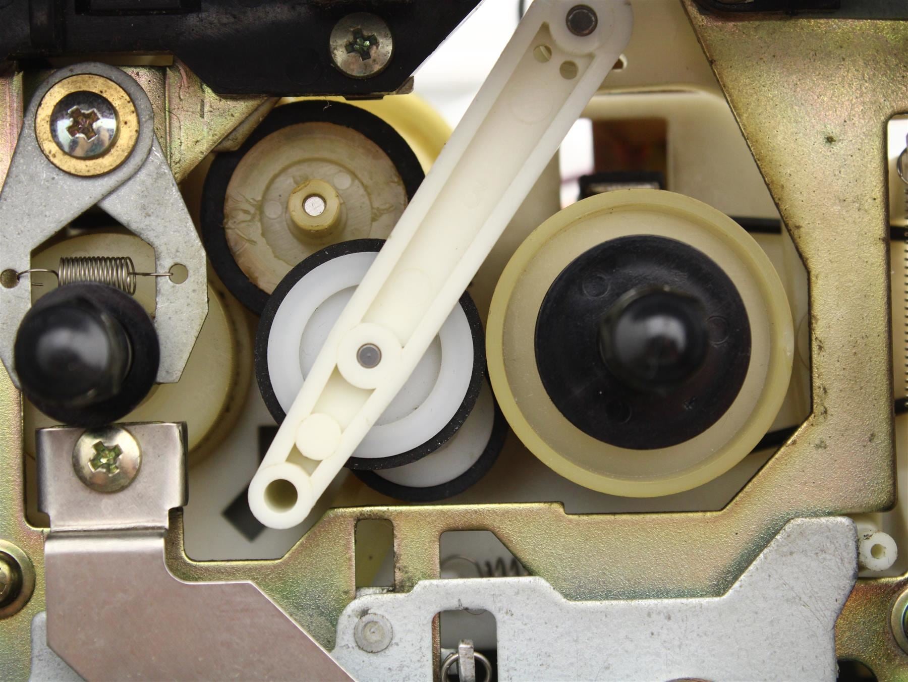 Pioneer CT-F500 Replacement Idler Wheel Set for Cassette Deck