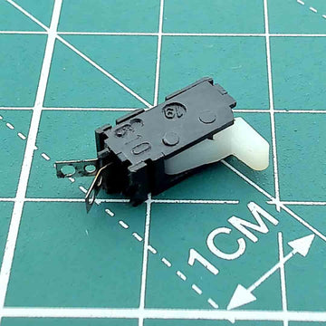 Microîntrerupător W01097 pentru echipamente audio vintage