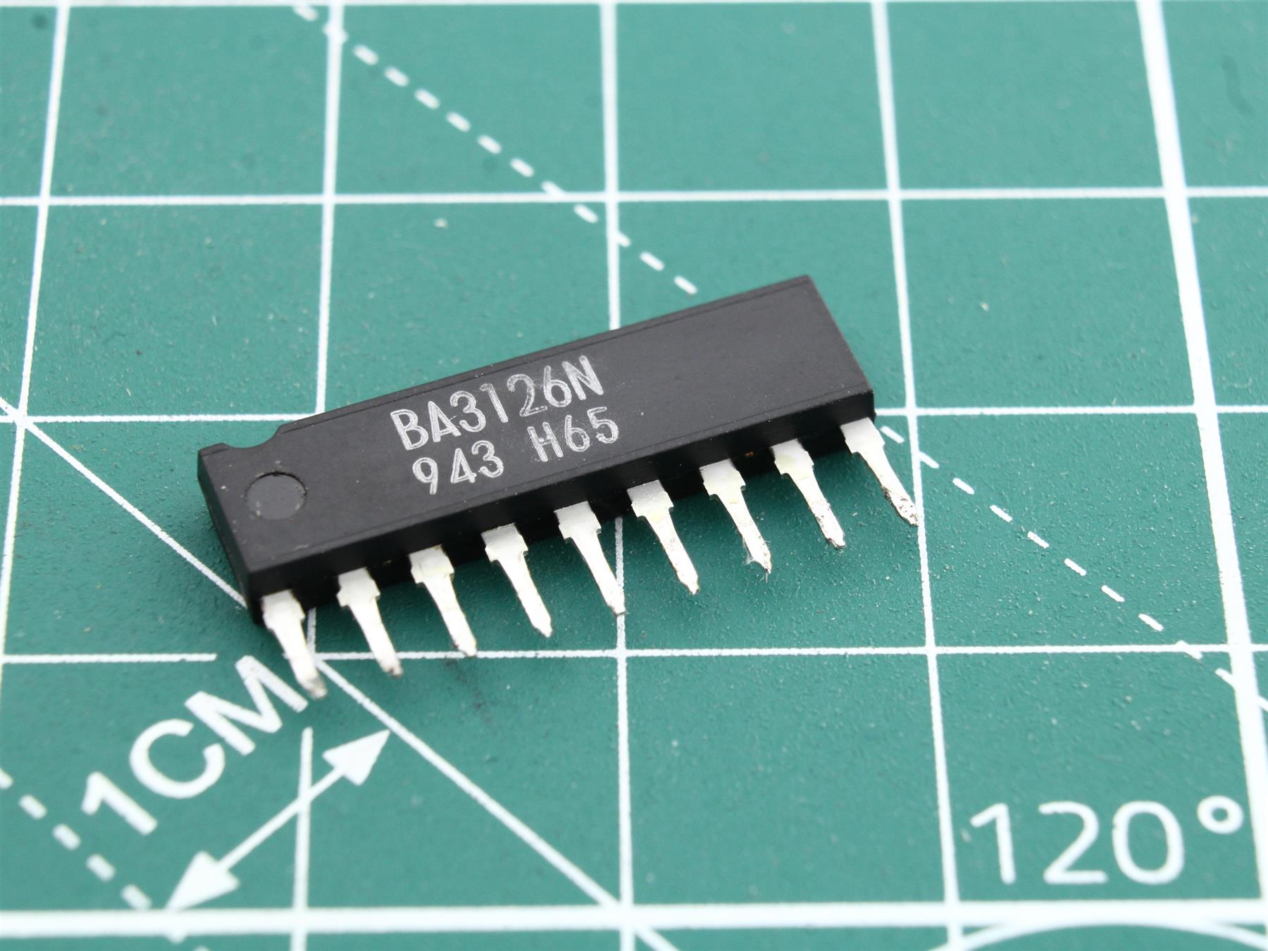 BA3126N integrated circuit SHARP XL560