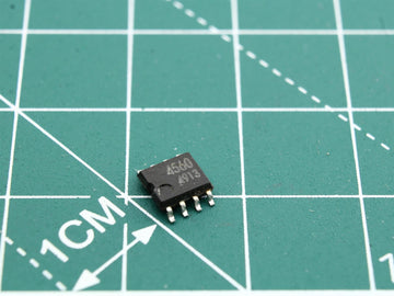 4560 Integrated Circuit