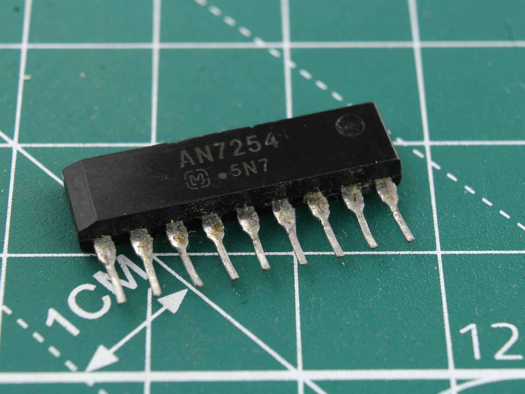 AN7254 integrated circuit