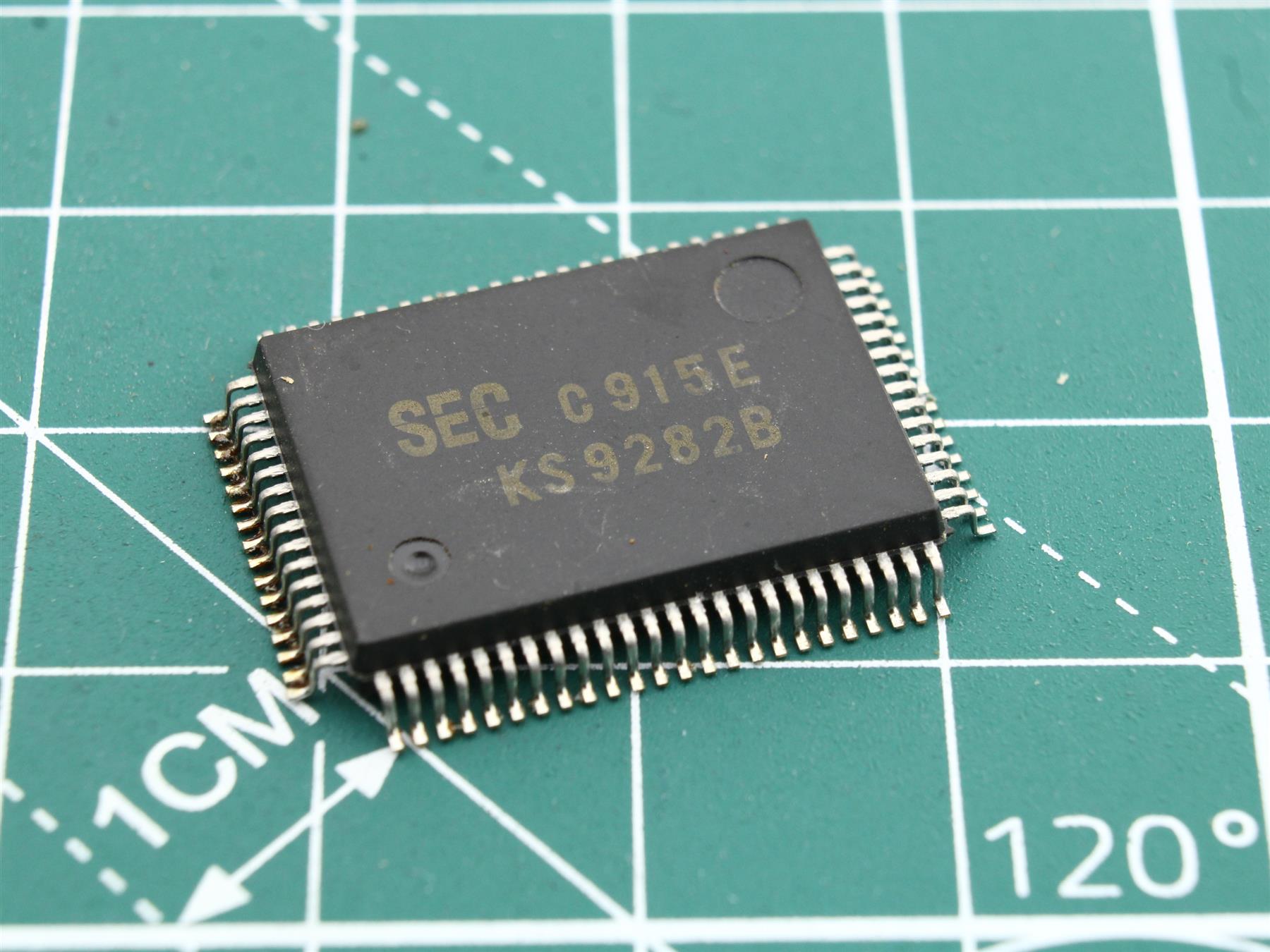 SEC KS9282B integrated circuit