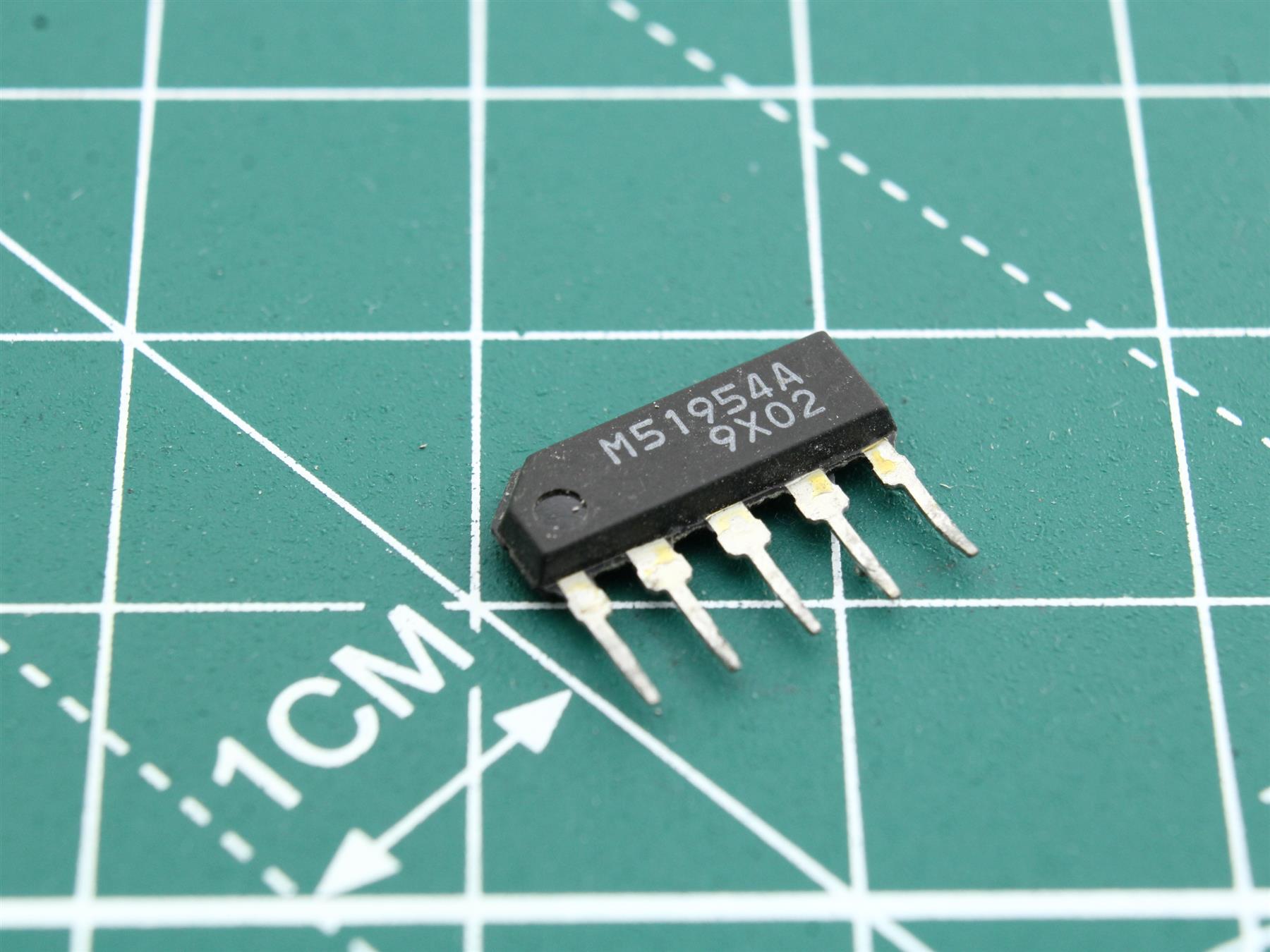 M1954A integrated circuit
