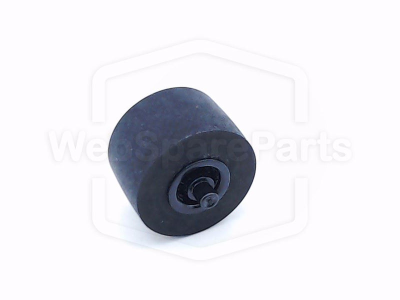 Pinch Roller 10mm x 6mm x 1.5mm (with axis in black)