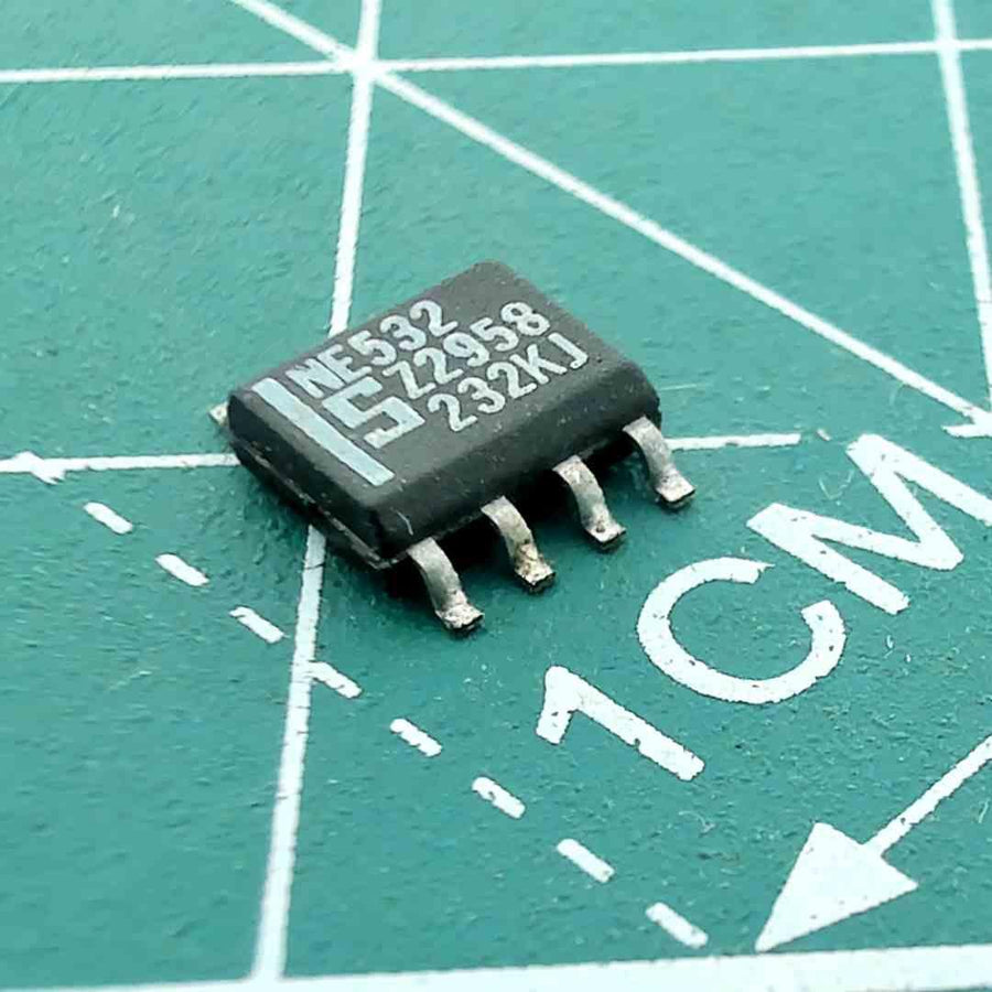 NE532 circuit integrat